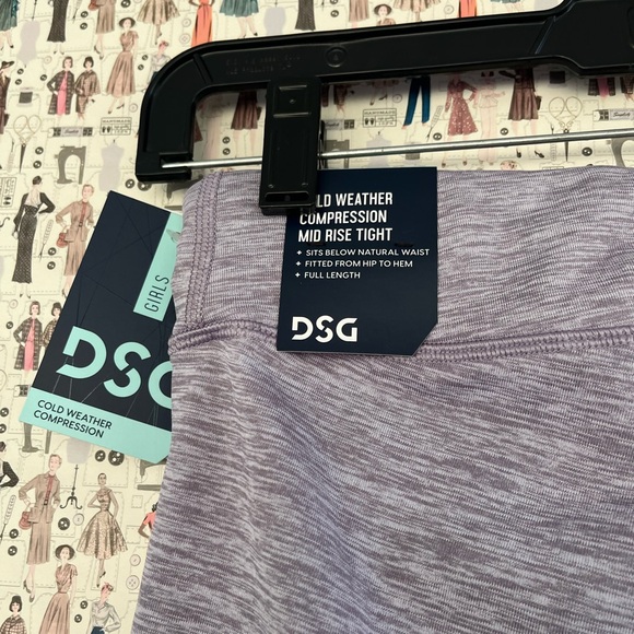 NWT DSG Compression tights  🖤 - Picture 4 of 7